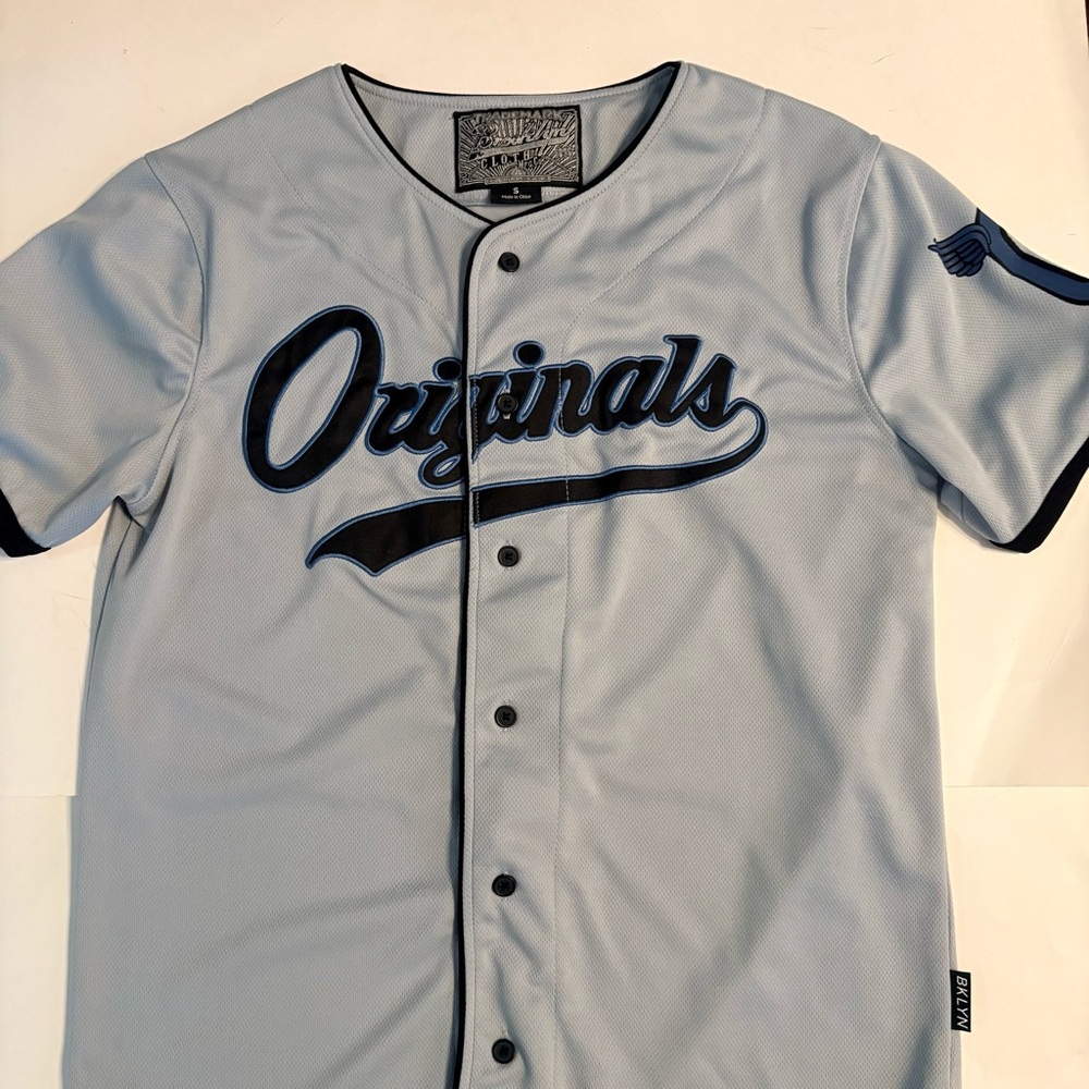Gray and Black Men's Jersey Size Small